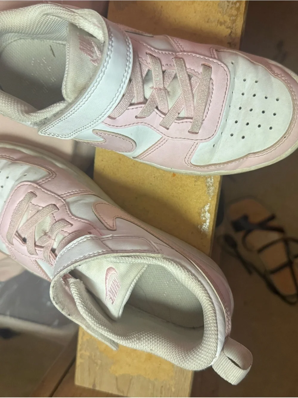 Nike Kids Pink and White Hook-and-Loop Sneakers
